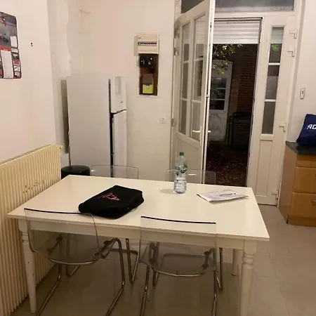 Appartement Guibert 17 F2 Rdc Avec Petite Terrasse Caudebec-les-Elbeuf